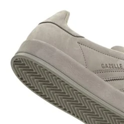 Adidas Gazelle Indoor LUX 14 Adidas Gazelle Indoor LUX -Winter Shoes Store JR8833 8 FOOTWEAR Photography DetailView1 white